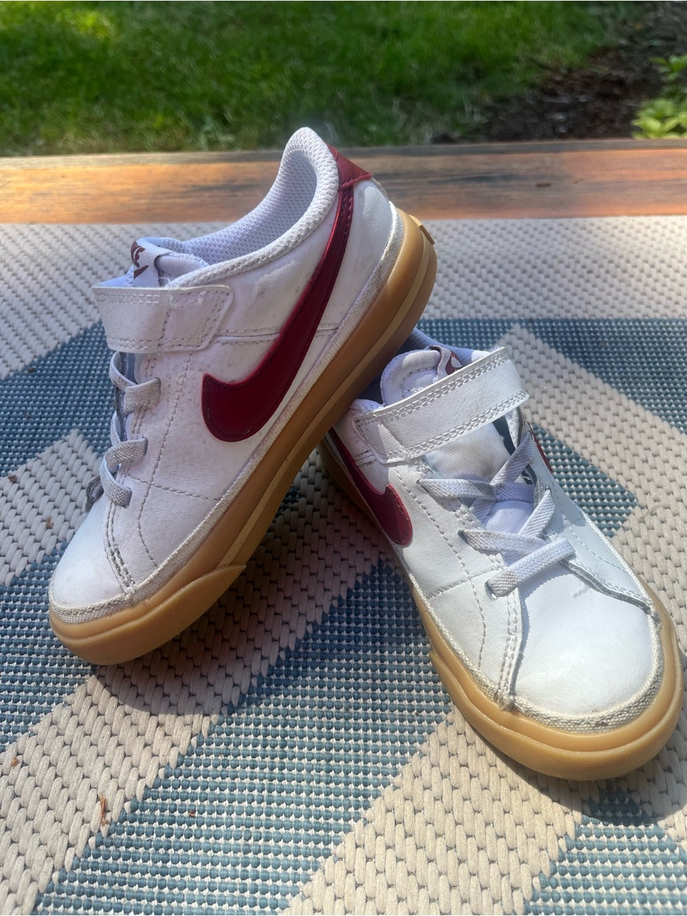 Nike toddler size 10